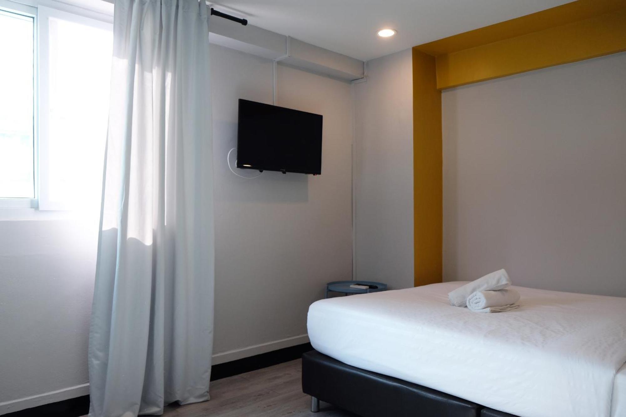 Sleep With Me Bangkok - Bts Phra Khanong Kamer foto